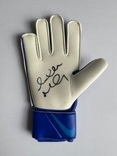 ALLAN MCGREGOR Signed Nike Goalkeeper Glove - PROOF/COA - Rangers Scotland Hull