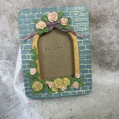 Vintage resin picture - vintage,