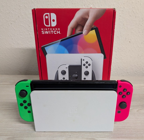 Nintendo switch oled console - nintendo,