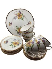 Vintage Floral English Bone China Tea Set 22kt Gold Trim 19 Pieces 6 Person PPWH
