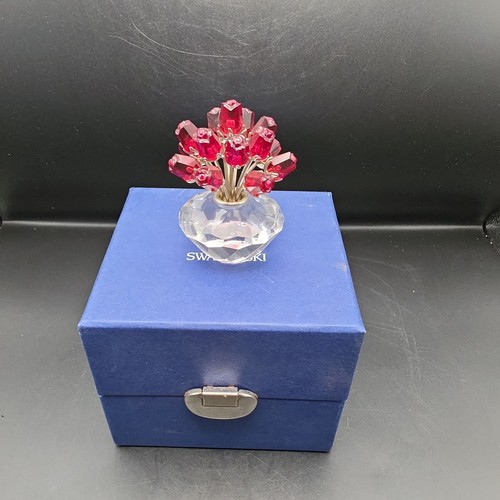 Swarovski vase roses - swarovski, of