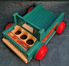 Vintage Fisher Price little people #994 Camper Truck toy
