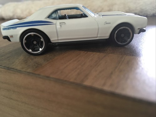 Hotwheels copo camaro - 58,