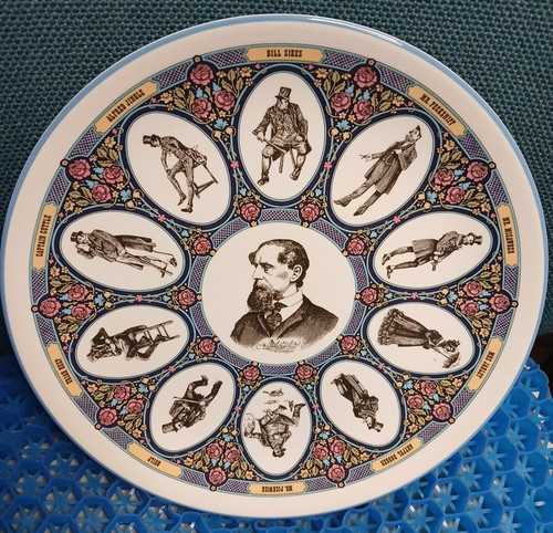 Wedgwood dickens characters - dickens,