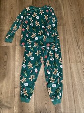 Green Velvet Soft Two Piece Lounge Wear Christmas Pyjamas 11-12 Years