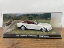 FORD MUSTANG CONVERTIBLE #35