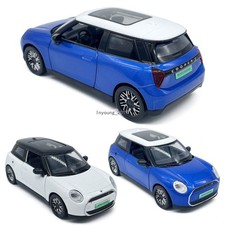 1:28 BMW Mini Cooper Model Car