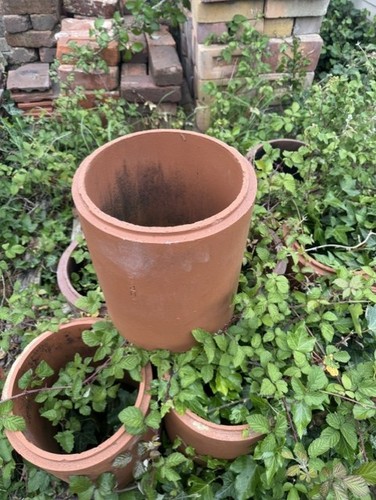 Clay chimney flue - 9",