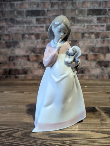 Nao handmade porcelain - nao,