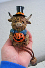 ~ * Highland cow shelf sitter