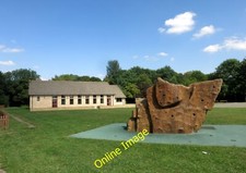 Photo 12x8 Climbing Rock at