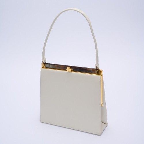 Vintage pale cream - vintage,