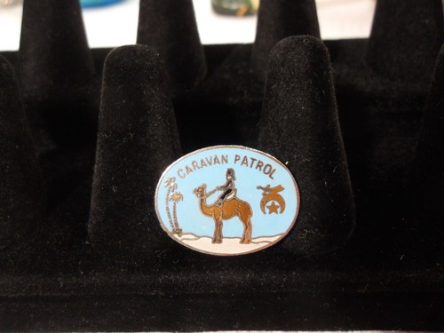 Hat lapel pin caravan - hat,