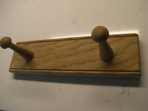 Shaker oak coat - shaker, rack