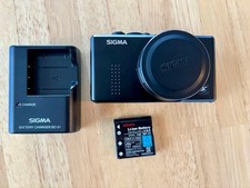 SIGMA DP2 Digital Camera Black
