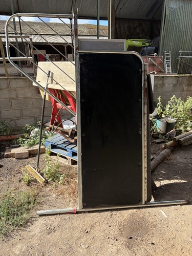 Internal horse partition - internal,