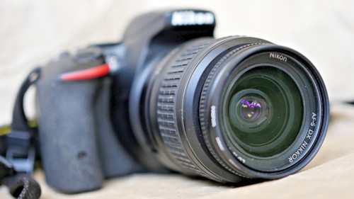 Nikon d5500 2mp digital slr - nikon,