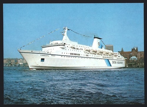 Ferry hamburg underway - ms,