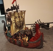VIKING SHIP AND ACTION FIGURES