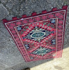 Vintage Beautiful Rug/wall hanging. 6FT X 4FT