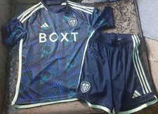Leeds United  Away Shirt