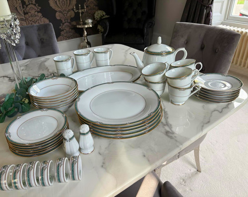 White ceramic glossy - ceramic, round