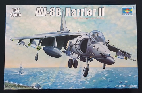Trumpeter harrier ii - trumpeter, av-8b