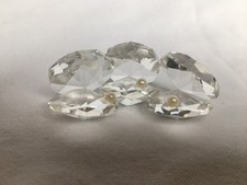 3 joined Crystal clams with