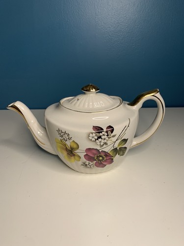 Vintage gibson teapot yellow - teapot,