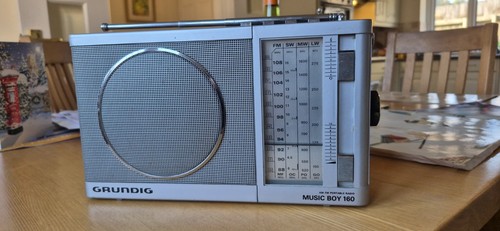Grundig music boy - boy, sw