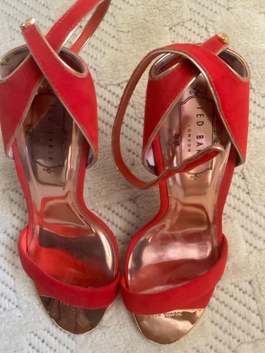 Red ted baker - sz, 38eu
