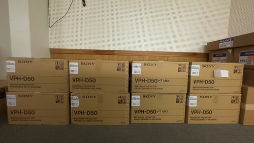 Sony vph d50htu crt projector - vph-d50htu,