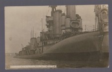 HMS KING GEORGE V Battleship Royal Navy - SUBMARINE K.10 alongside. Unused RP PC