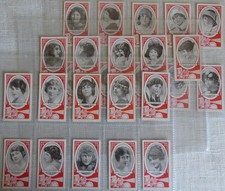 Full Set of 25 Will's Red