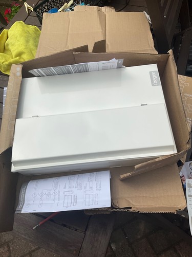 Hager split load fuse board - split,