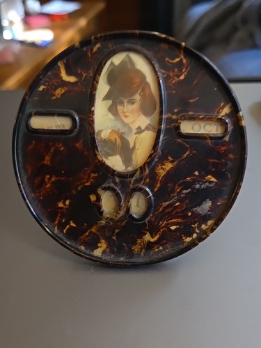 Antique faux tortoiseshell - faux,
