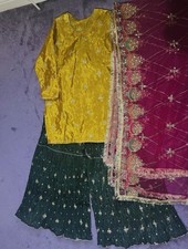 Mehndi Dholki outfit ladies