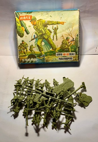 Airfix s23 paratroopers - s23,