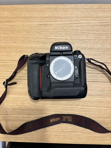 Nikon 35mm slr - film, camera