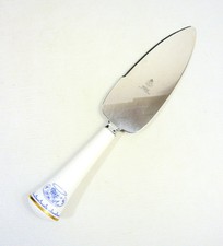 Royal Doulton Fine Bone China Cake Slice