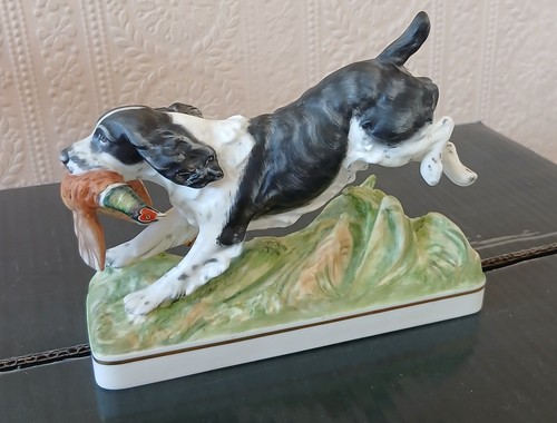 Royal worcester springer - royal,