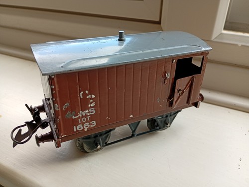 Hornby gauge lms guards van - hornby,