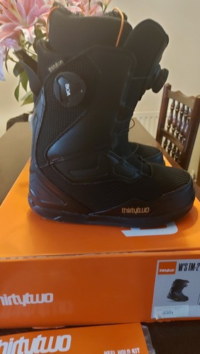 Snowboard boots thirtytwo size - snowboard,