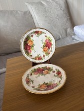  Royal Albert Pin Dishes Old Country Roses Bone China Excellent Condition x 2