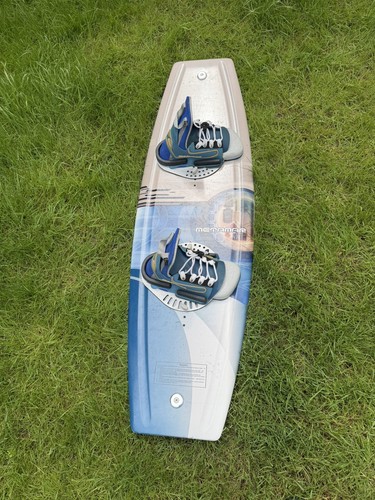 Wakeboard 138cm bindings - &,