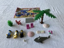 Lego Paradisa 3 Mini Figures