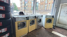 Commercial Laundry Washing