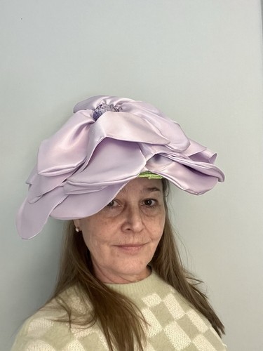 Hat fascinator big - hat,