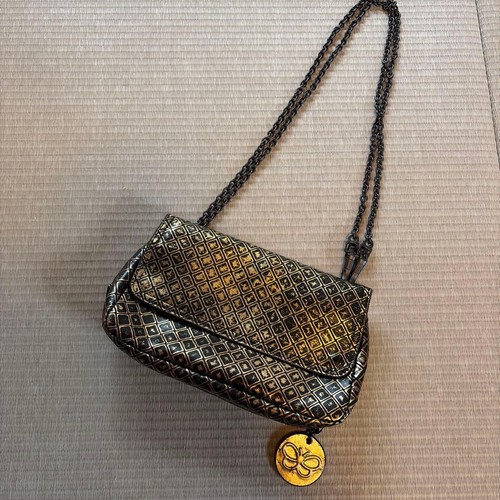 Condition bottega veneta chain - bottega,