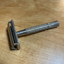 Gillette Super Speed Flare Tip Vintage 1959 E1 Safety Razor Made in the USA